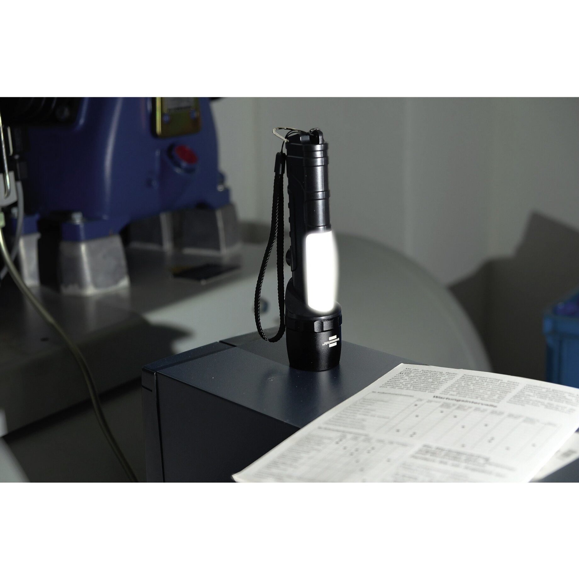 Lampe, Text