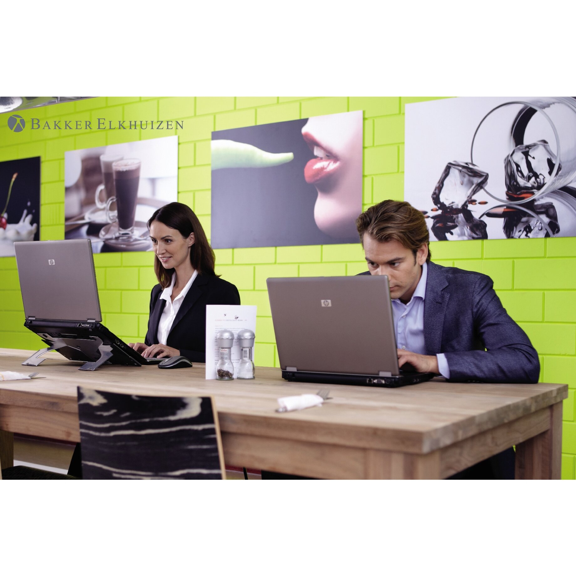 Laptop, PC, Tabelle, Person, Frau