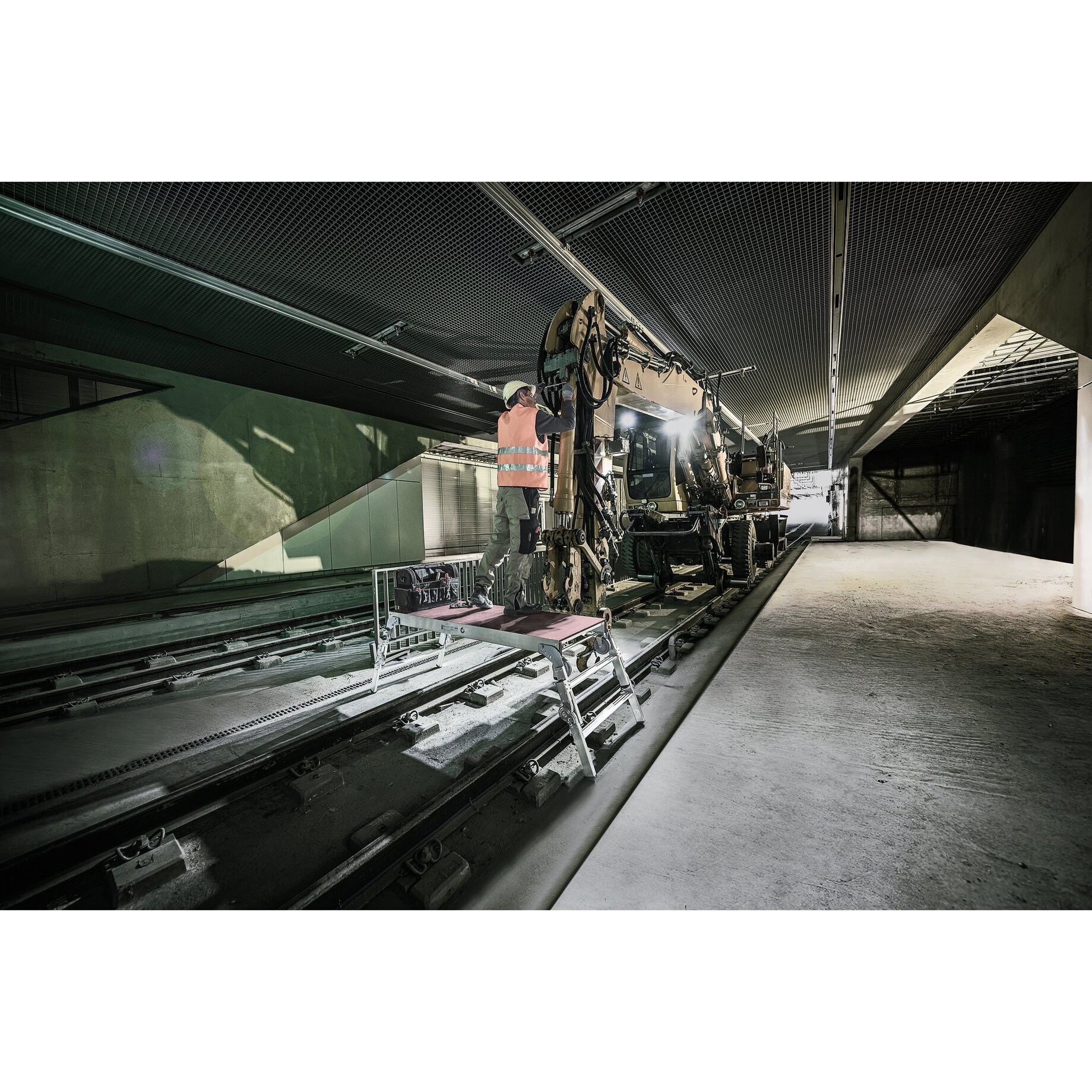 Endgerät, Eisenbahn, Zug, Bahnhof, Person